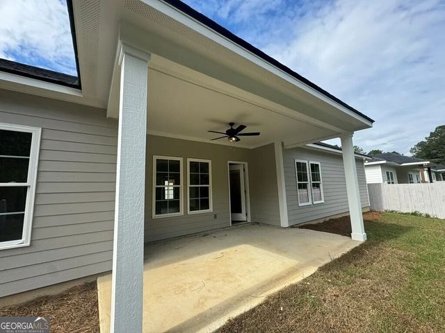 1020 Syrup Mill Creek Lane, Cairo, GA 39828