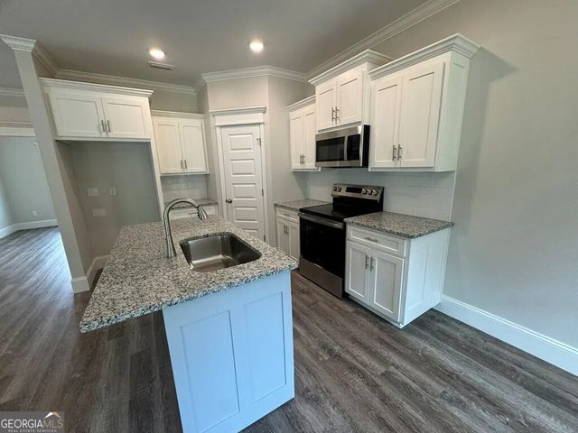 1020 Syrup Mill Creek Lane, Cairo, GA 39828