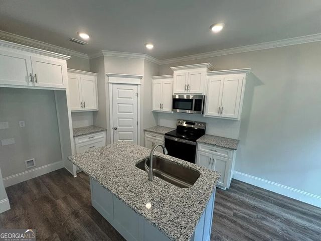 1020 Syrup Mill Creek Lane, Cairo, GA 39828