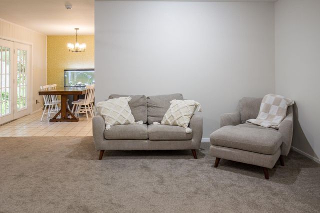 401 W Fifth Street, Brenham, TX 77833