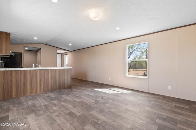 12505 W Bernice Lane, Tucson, AZ 85743