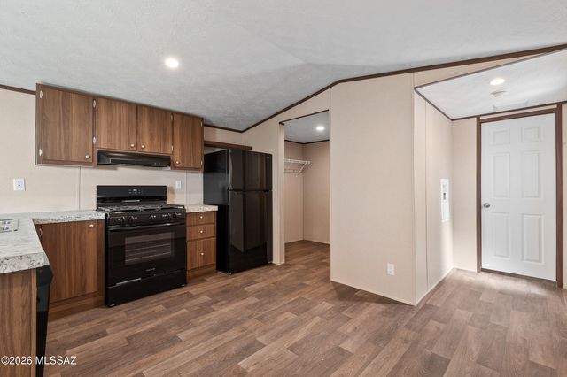 12505 W Bernice Lane, Tucson, AZ 85743