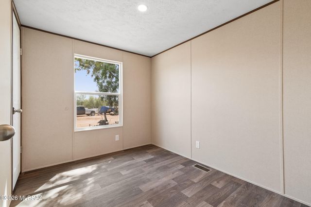 12505 W Bernice Lane, Tucson, AZ 85743