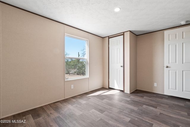 12505 W Bernice Lane, Tucson, AZ 85743