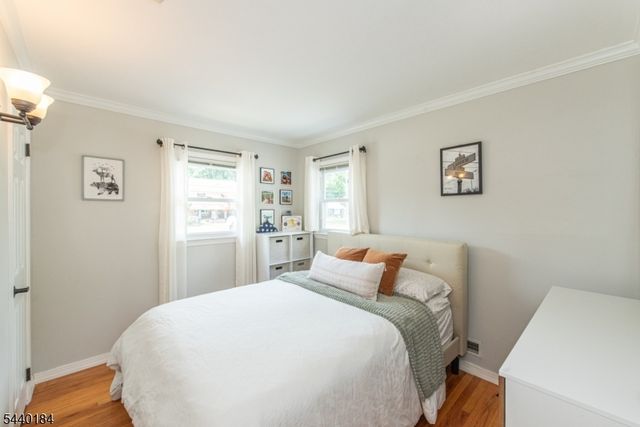 128 Overlook Ave, East Hanover Twp., NJ 07936