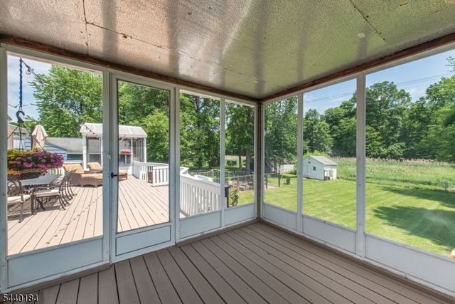 128 Overlook Ave, East Hanover Twp., NJ 07936