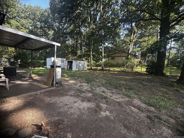 2 Inlet Street, Little Rock, AR 72204