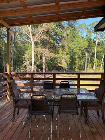 51 N Winter Creek, Cleveland, TX 77328