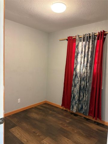 51 N Winter Creek, Cleveland, TX 77328