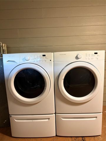 51 N Winter Creek, Cleveland, TX 77328