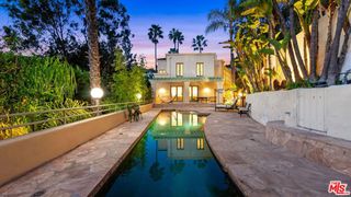 1368 Doheny Place, Los Angeles, CA 90069