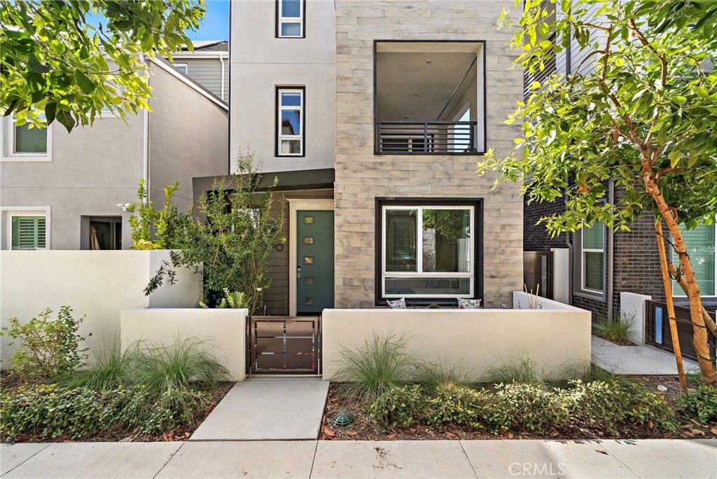 230 Abacus, Irvine, CA 92618 — exterior