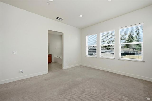 2017 Verbena Dr, Santa Rosa, CA 95404