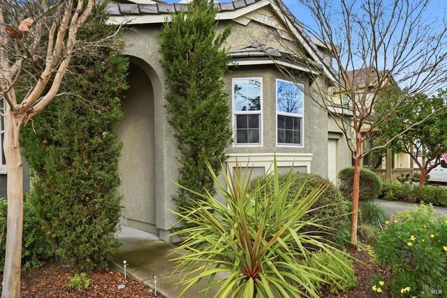 2017 Verbena Dr, Santa Rosa, CA 95404