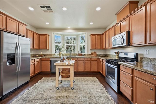 2017 Verbena Dr, Santa Rosa, CA 95404