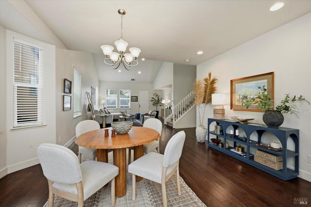 2017 Verbena Dr, Santa Rosa, CA 95404