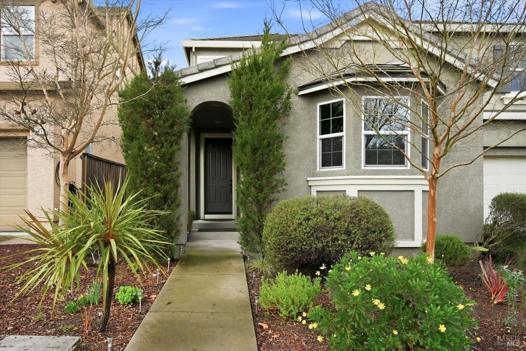 2017 Verbena Dr, Santa Rosa, CA 95404