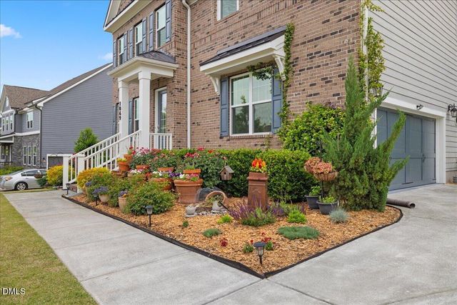 1049 Queensdale Drive, Cary, NC 27519