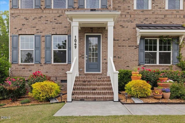 1049 Queensdale Drive, Cary, NC 27519