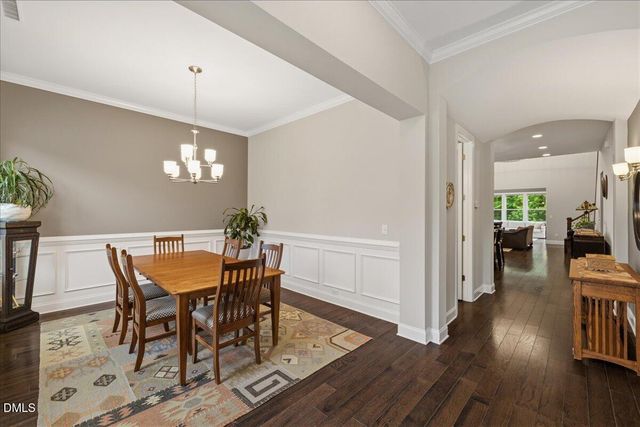 1049 Queensdale Drive, Cary, NC 27519