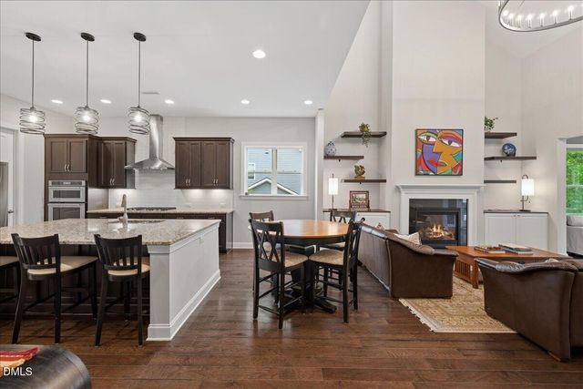 1049 Queensdale Drive, Cary, NC 27519