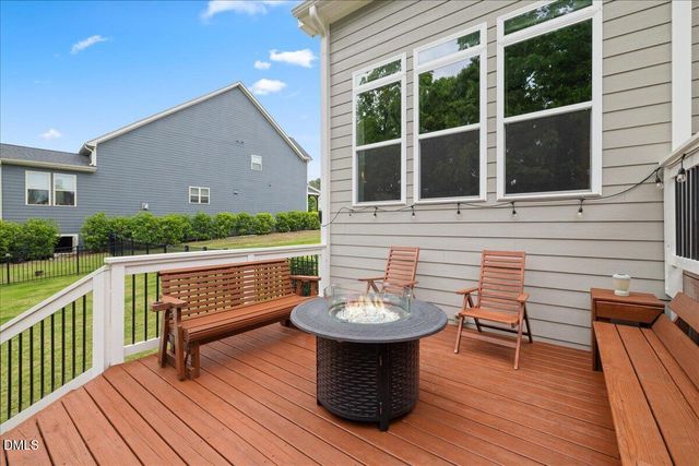 1049 Queensdale Drive, Cary, NC 27519