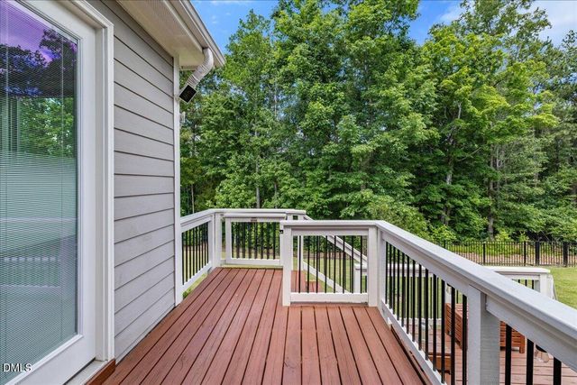 1049 Queensdale Drive, Cary, NC 27519