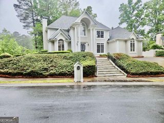 5756 Brookstone Walk NW, Acworth, GA 30101