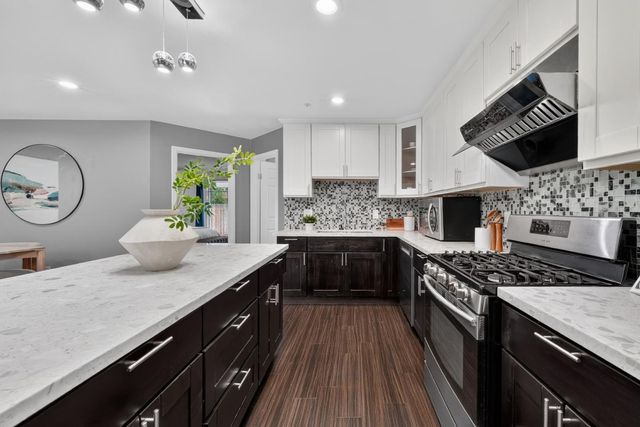 6952 Graham Avenue, Newark, CA 94560