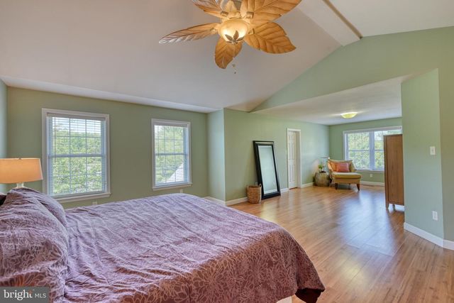 17 JENNIFER DR, Bernville, PA 19506
