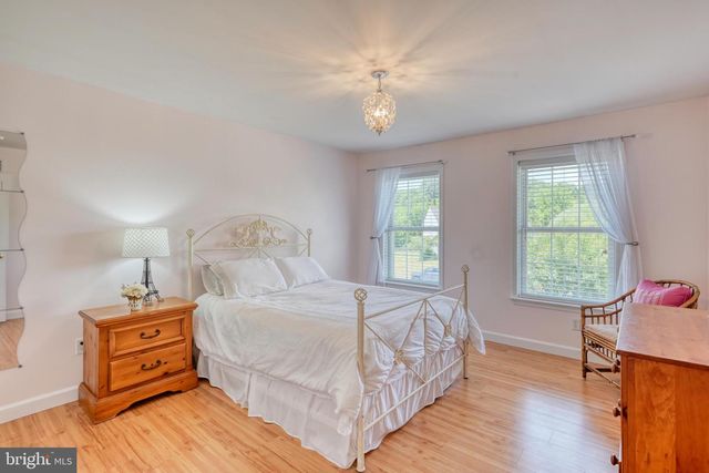 17 JENNIFER DR, Bernville, PA 19506