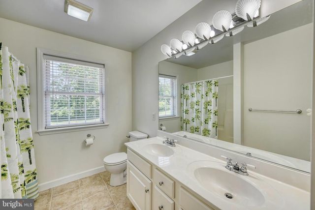 17 JENNIFER DR, Bernville, PA 19506