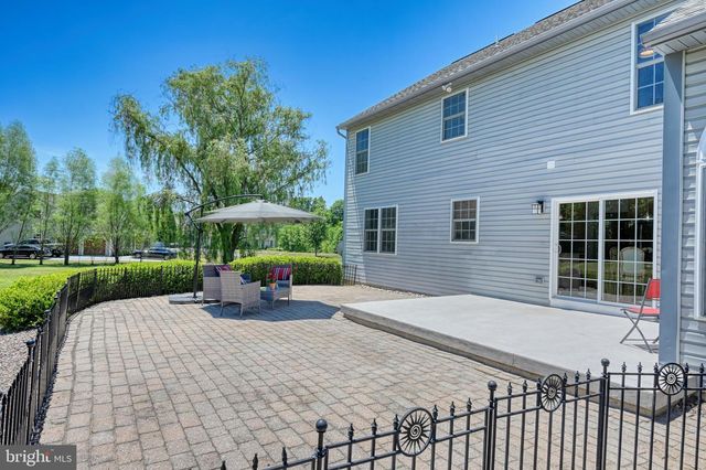 17 JENNIFER DR, Bernville, PA 19506