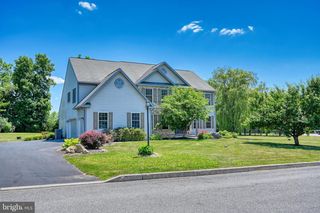 17 JENNIFER DR, Bernville, PA 19506