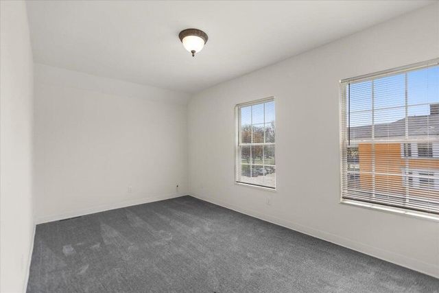 1004 Mineral STREET, Milwaukee, WI 53204
