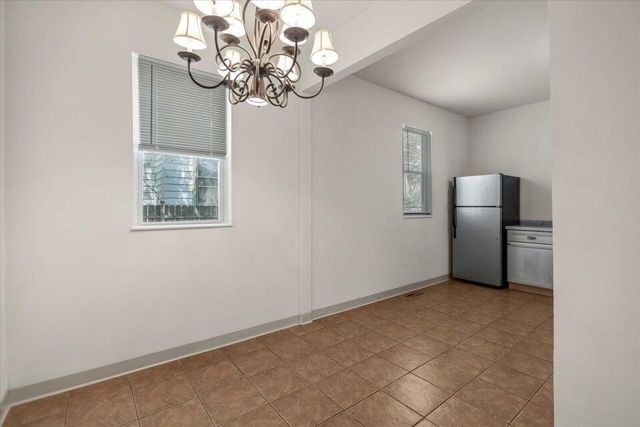 1004 Mineral STREET, Milwaukee, WI 53204
