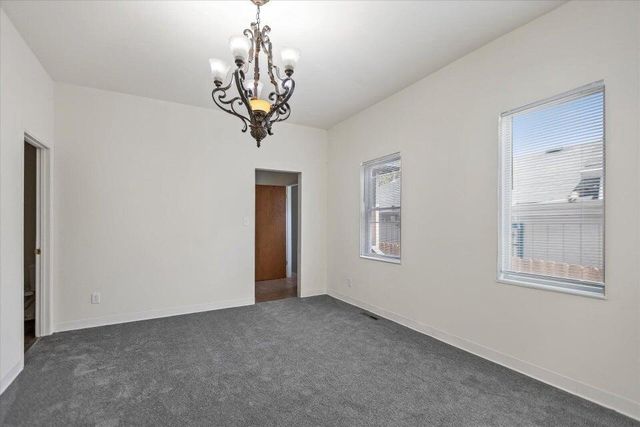 1004 Mineral STREET, Milwaukee, WI 53204