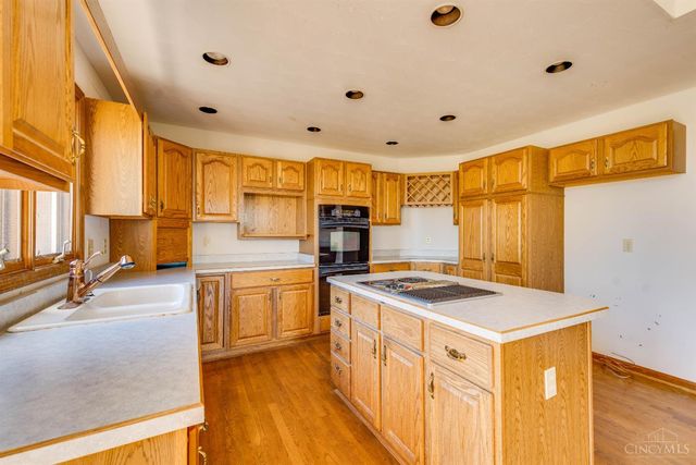 6280 Zoar Road, Hamilton Twp, OH 45152