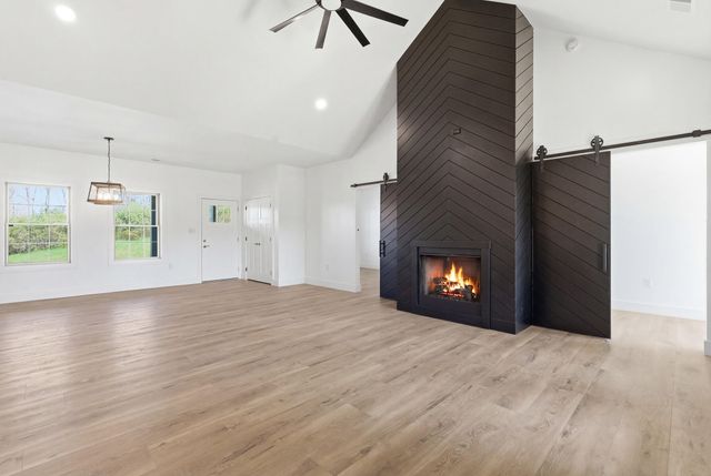 100 Seven Oaks Drive, Richmond, KY 40475