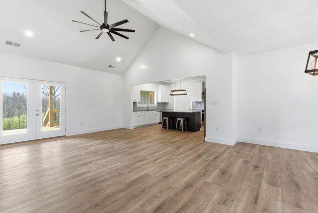 100 Seven Oaks Drive, Richmond, KY 40475