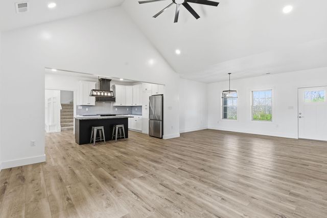 100 Seven Oaks Drive, Richmond, KY 40475