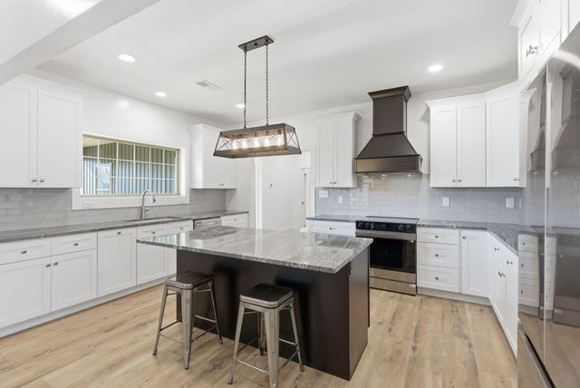 100 Seven Oaks Drive, Richmond, KY 40475