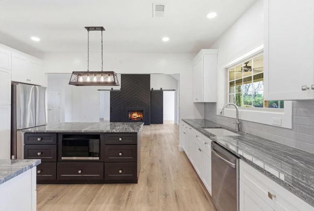 100 Seven Oaks Drive, Richmond, KY 40475