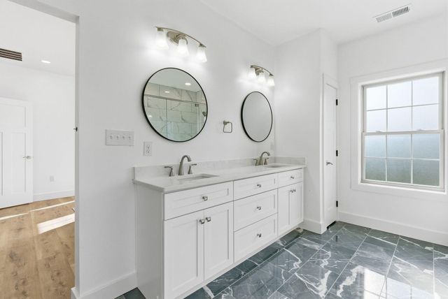 100 Seven Oaks Drive, Richmond, KY 40475