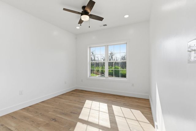 100 Seven Oaks Drive, Richmond, KY 40475