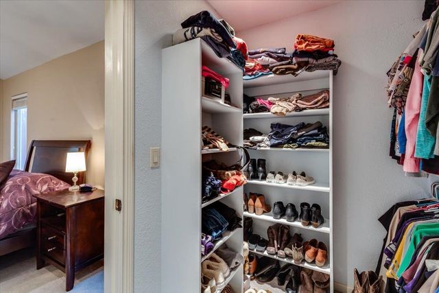 101 N Crosswood Ln, Derby, KS 67037