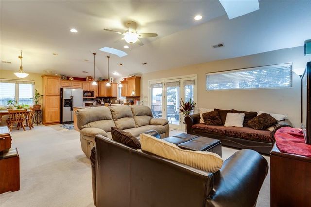 101 N Crosswood Ln, Derby, KS 67037