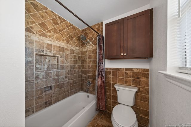 3515 Ridge Knoll St, San Antonio, TX 78247