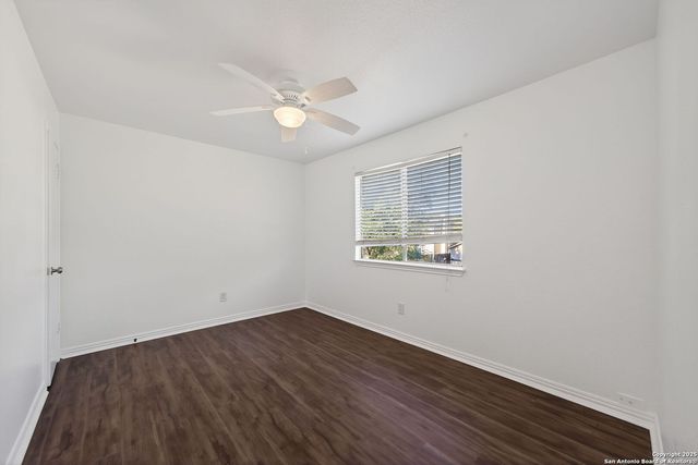 3515 Ridge Knoll St, San Antonio, TX 78247