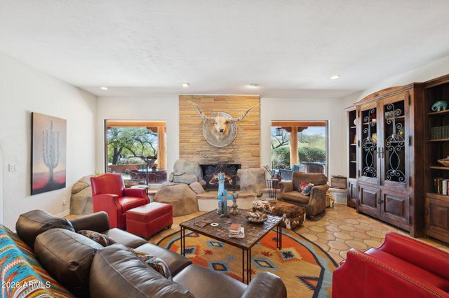 40205 N 26TH Street, Cave Creek, AZ 85331